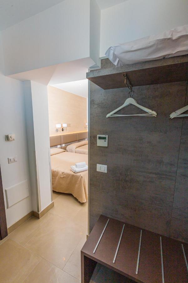 Hotel Repubblica Milan Bagian luar foto